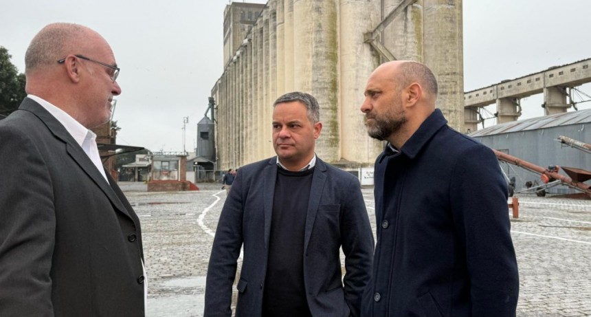 El ministro Puccini present&oacute; a Leandro Gonz&aacute;lez como nuevo presidente del Ente Administrador del Puerto de Santa Fe