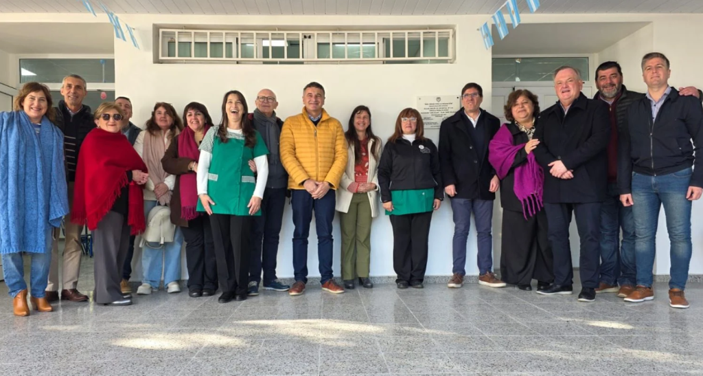 El senador Michlig y el ministro Goity inauguraron dos nuevas aulas en el Jard&iacute;n de Infantes N&deg; 141 de San Crist&oacute;bal