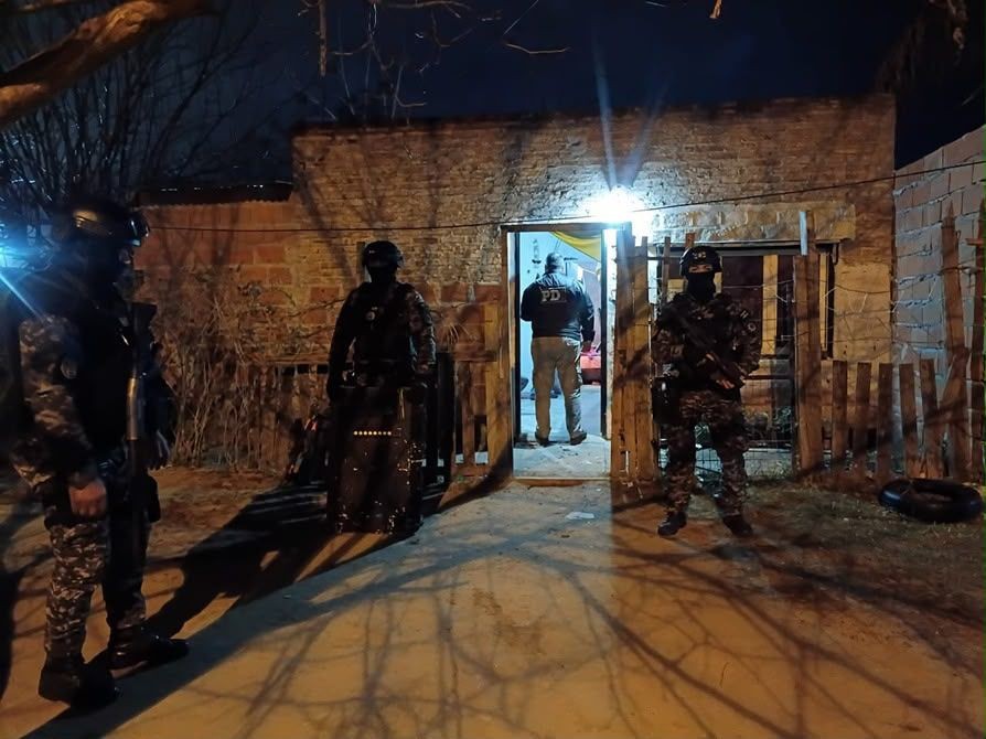 Santa Fe y Santo Tom&eacute;: cuatro detenidos en cinco allanamientos por microtr&aacute;fico