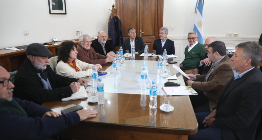 La Provincia formul&oacute; su propuesta paritaria para la segunda mitad del a&ntilde;o