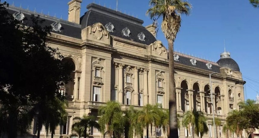 Paritaria Central: los gremios de la administraci&oacute;n p&uacute;blica aceptaron la oferta salarial del gobierno