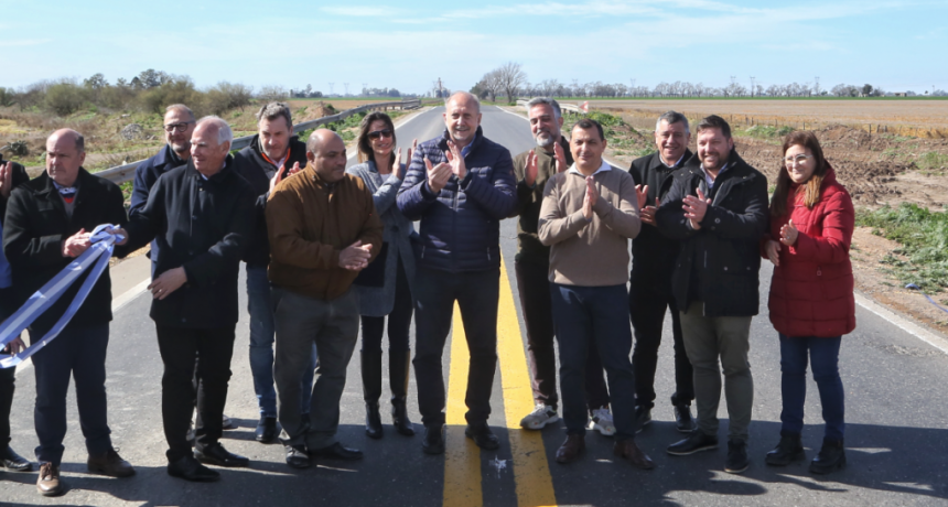 Perotti anunci&oacute; la adjudicaci&oacute;n de las obras del acceso de tr&aacute;nsito pesado al Puerto Timb&uacute;es