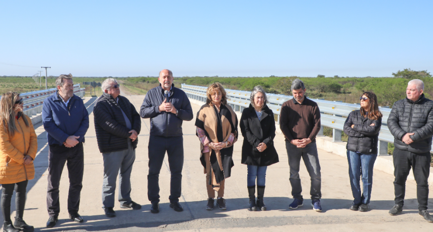 Inauguraron el nuevo puente sobre el arroyo El Cinco en Florencia