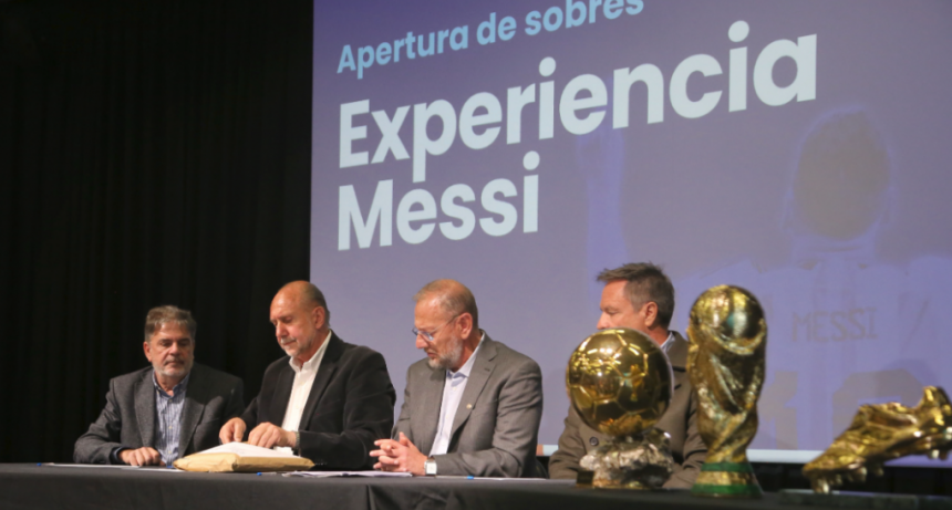 Perotti encabez&oacute; la licitaci&oacute;n de "Experiencia Messi" en el Museo del Deporte en Rosario