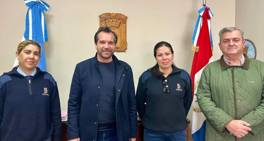 Santo Tom&eacute;: Weiss Ackerley recibi&oacute; y felicit&oacute; a las inspectoras municipales que salvaron una vida