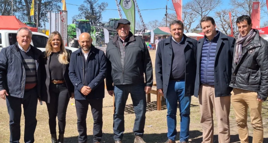 El Senador Michlig y el Ministro Puccini destacaron en la ExpoTotal de San Crist&oacute;bal el &ldquo;potencial productivo&rdquo; de la regi&oacute;n