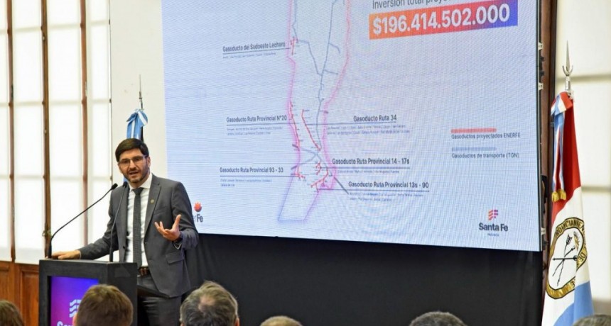 Pullaro anunci&oacute; una inversi&oacute;n de $ 196 mil millones en un hist&oacute;rico plan de gasoductos para la provincia