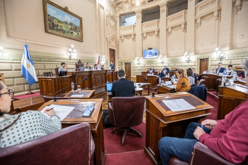 Convencionales se reunieron con representantes de los Entes Metropolitanos de Santa Fe y Rosario