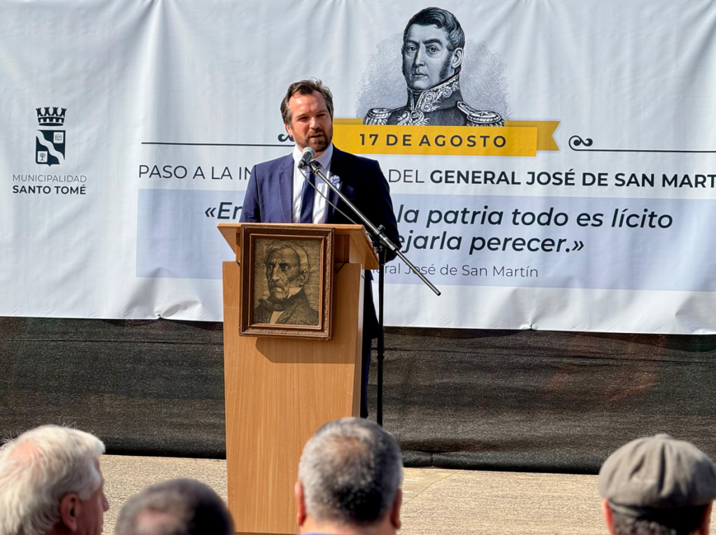 Homenaje al General San Martín en Santo Tomé