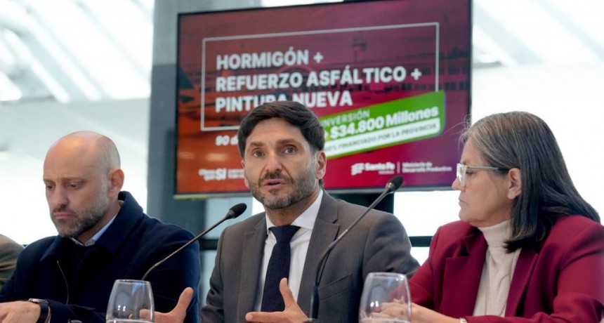 Pullaro anunci&oacute; c&oacute;mo ser&aacute; el proceso de renovaci&oacute;n de la pista del Aeropuerto de Rosario, que financiar&aacute; la Provincia