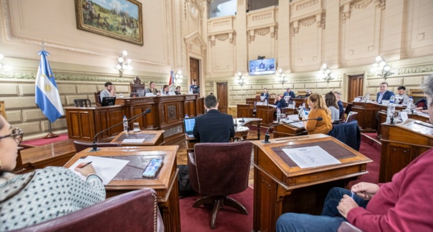 Convencionales se reunieron con representantes de los Entes Metropolitanos de Santa Fe y Rosario