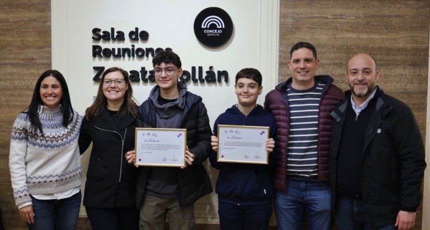 El Concejo distingui&oacute; a j&oacute;venes estudiantes que representaron a Santa Fe en olimp&iacute;adas de matem&aacute;tica