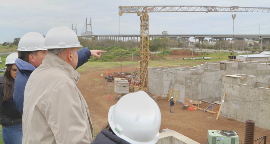 Acueducto Gran Rosario: Perotti recorri&oacute; la obra de ampliaci&oacute;n de la planta potabilizadora de ASSA