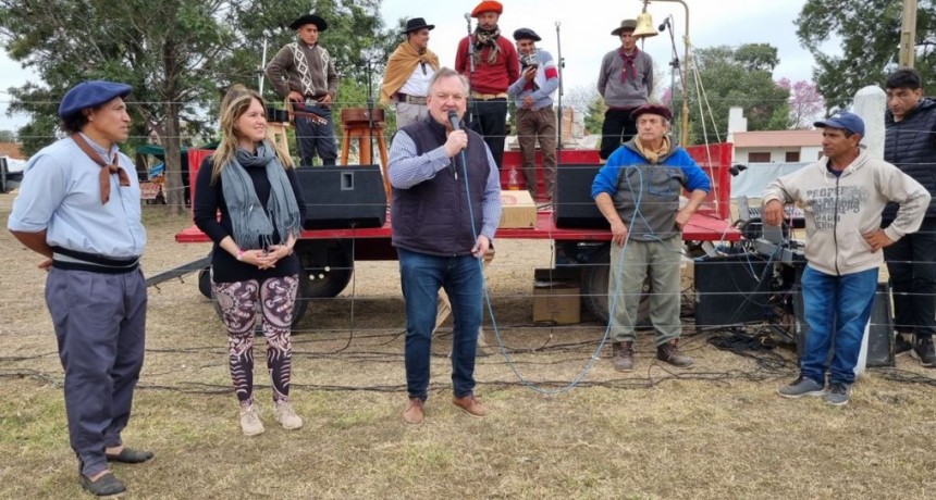 Con una gran convocatoria se realiz&oacute; en Ambrosetti el Festival de Jineteada, clasificatorio a Cayast&aacute;