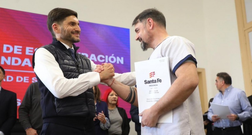 Pullaro: &ldquo;Santa Fe se est&aacute; despertando, est&aacute; creciendo y va a sacar a nuestro pa&iacute;s adelante&rdquo;