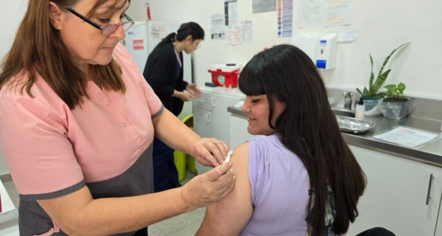 Objetivo Dengue: Provincia inici&oacute; la campa&ntilde;a de vacunaci&oacute;n en el departamento San Crist&oacute;bal