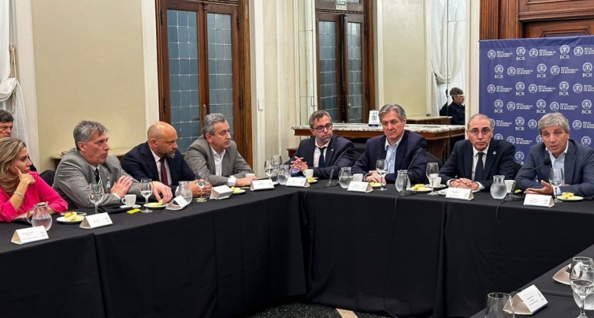 Provincia anunci&oacute; que los proyectos de adhesi&oacute;n al RIGI y al blanqueo de capitales se enviar&aacute;n a la Legislatura junto con la Ley Tributaria 2025