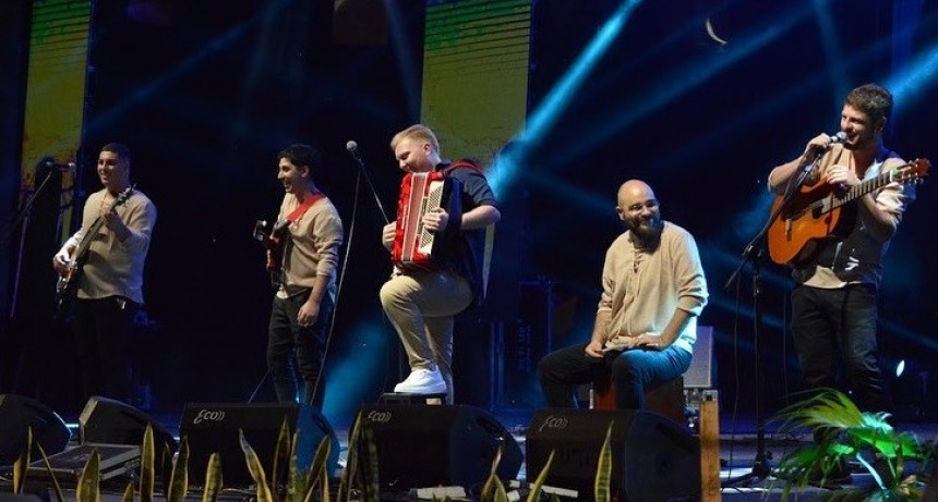 La Gran Peña de Litoral Mita: una Noche de Música y Arte se avecina en Paraná