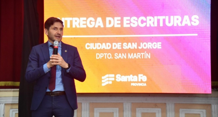 Pullaro: &ldquo;Equilibramos las cuentas y ordenamos el Estado para invertir en las obras p&uacute;blicas necesarias para el desarrollo&rdquo;