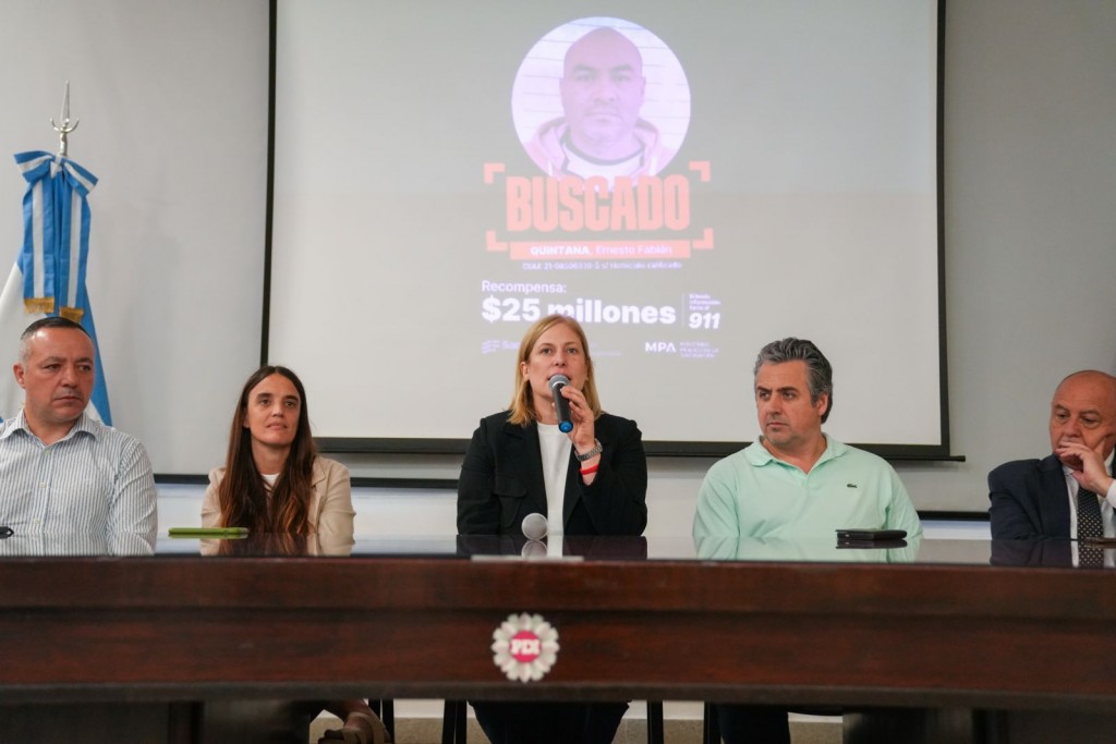 Scaglia presentó la web de los delincuentes más buscados en Santa Fe: “Los vamos a perseguir hasta encontrarlos”