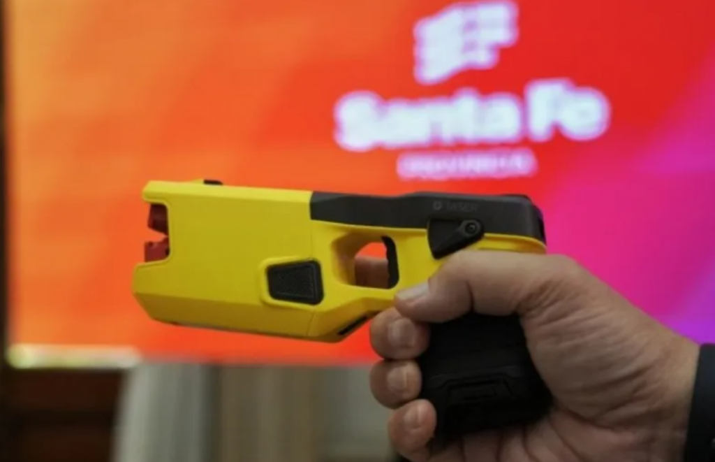 En Rosario se dio el uso de la pistola Taser por primera vez