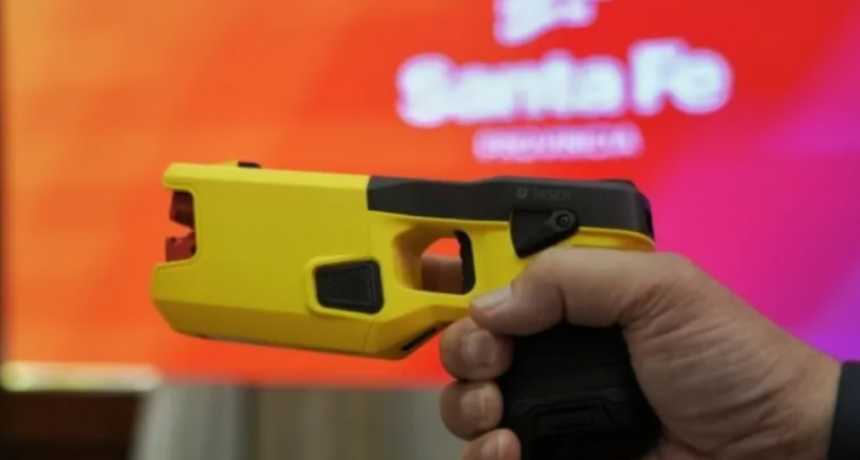 En Rosario se dio el uso de la pistola Taser por primera vez