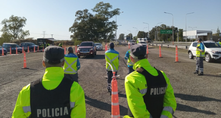 La Agencia Provincial de Seguridad Vial particip&oacute; del operativo especial realizado por la Fiesta de Disfraces de Paran&aacute;