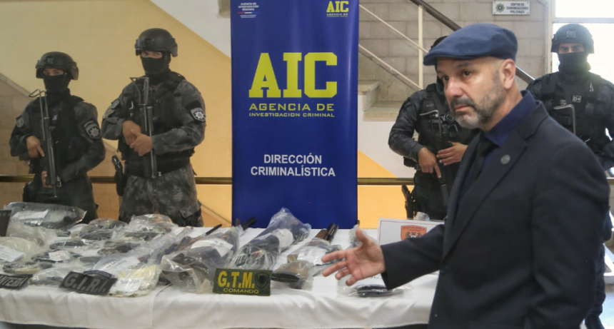 Brilloni brind&oacute; detalles sobre armas incautadas en operativos policiales