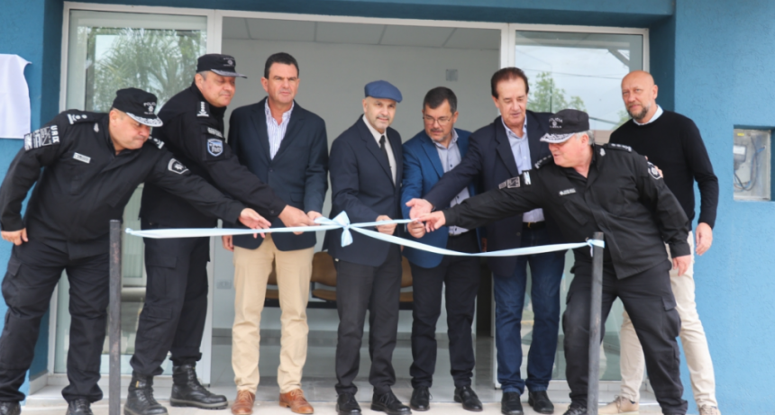 Brilloni inaugur&oacute; el nuevo edificio de la Comisar&iacute;a 6&deg; de Malabrigo