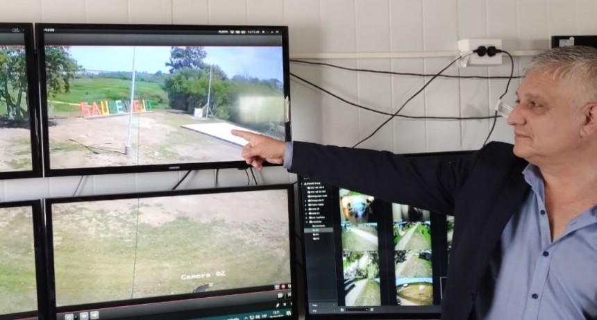 Sauce Viejo: Papaleo verific&oacute; el funcionamiento del Centro de Monitoreo