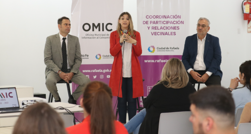 La Provincia cre&oacute; 22 oficinas municipales de informaci&oacute;n al consumidor
