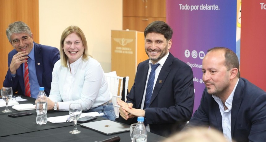 Pullaro: &ldquo;El pa&iacute;s empieza a mirar a Santa Fe por nuestra capacidad de bajar la violencia y el delito&rdquo;