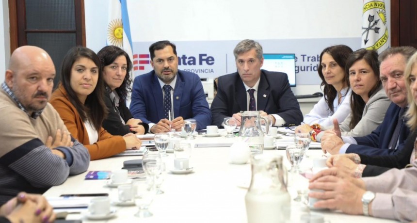Paritaria docente: “La propuesta busca que los aumentos salariales sean equivalentes a la inflación proyectada”