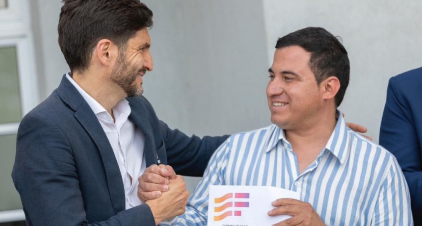 Pullaro acompa&ntilde;&oacute; fiestas populares y entreg&oacute; aportes en el departamento San Crist&oacute;bal