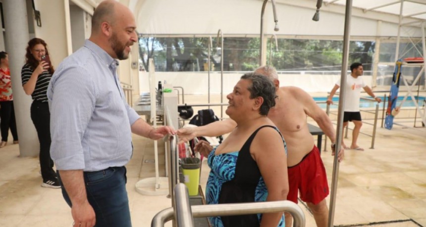 Ya est&aacute; abierta la inscripci&oacute;n a las actividades gratuitas de la pileta de La Esquina Encendida