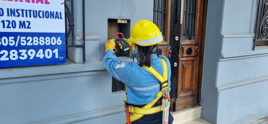 EPE detectó otras 7 mil conexiones irregulares y asciende a $ 2.900 millones el dinero recuperado por el fraude