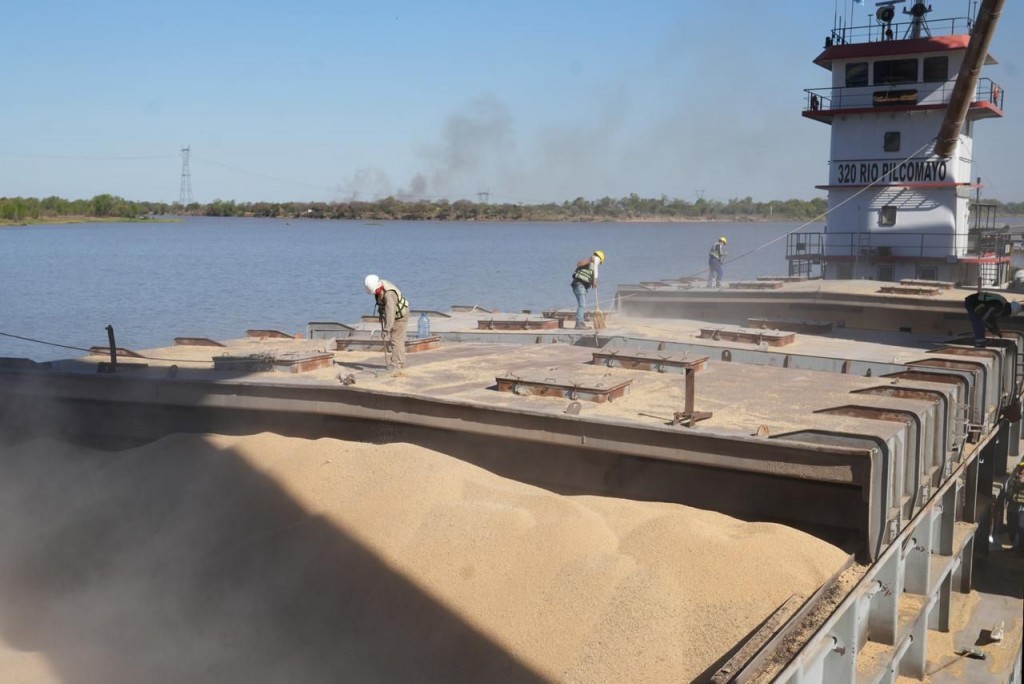 Cuánto creció la operatoria de los puertos públicos y cuál batió récords en Santa Fe