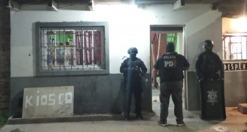La PDI desarticul&oacute; puntos de venta de droga en el norte de la capital provincial
