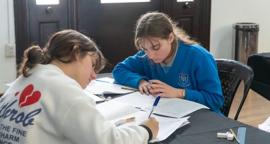 Programa Quedate: comienzan las tutor&iacute;as presenciales para estudiantes de Secundaria
