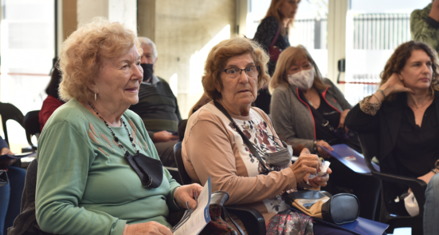 Personas mayores, el compromiso de una gesti&oacute;n mirada inclusiva
