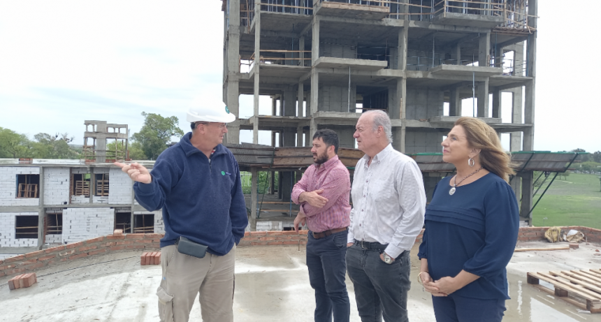 Santa Fe avanza con la construcci&oacute;n de complejos habitacionales en barrio Transporte y en el Parque Federal