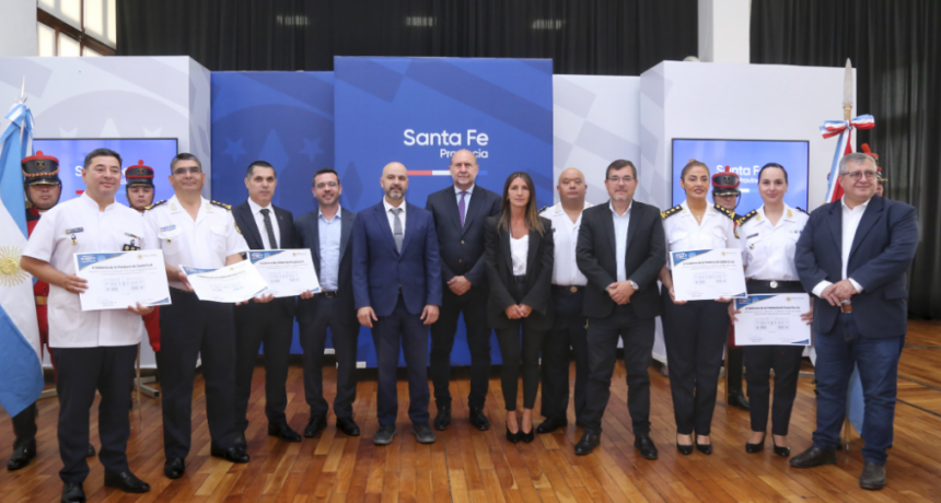 Perotti particip&oacute; del acto en reconocimiento a los nuevos directores generales de la Polic&iacute;a