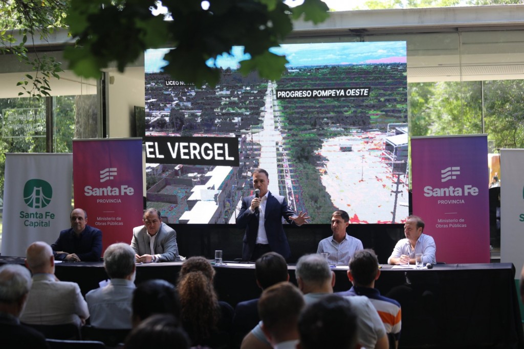 Acuerdo Capital: Provincia invierte más de $ 3 mil millones para pavimentar avenida Peñaloza