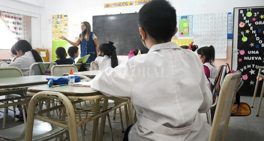 Desde este lunes los docentes de escuelas primarias podr&aacute;n inscribirse para recibir el suplemento mensual por la extensi&oacute;n horaria