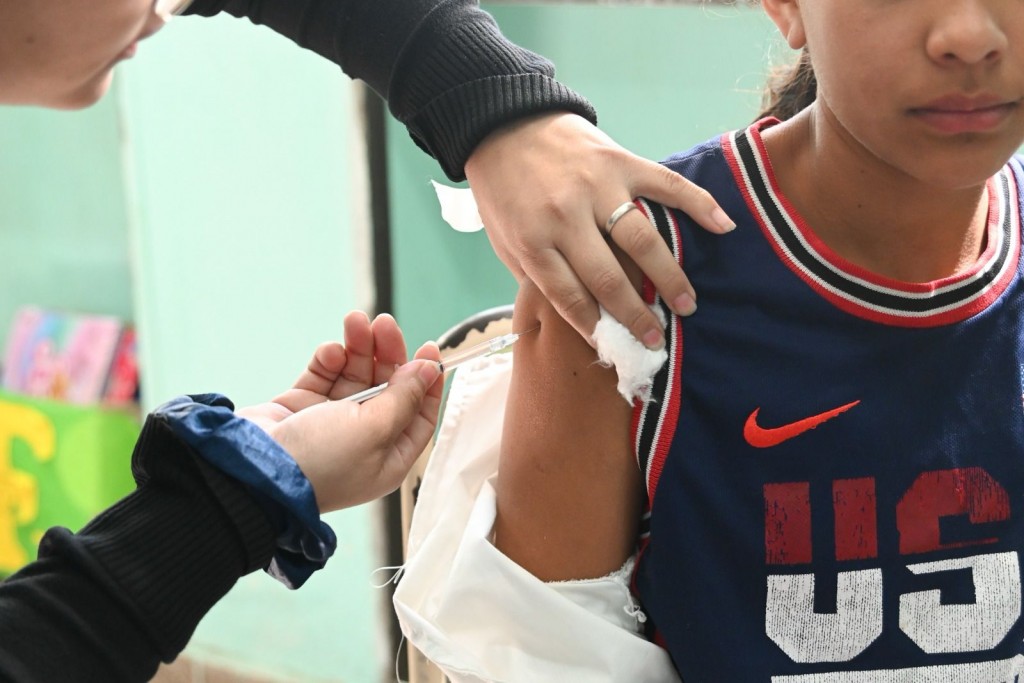 Santa Fe refuerza la vigilancia y la vacunación ante el aumento de casos de coqueluche en el país