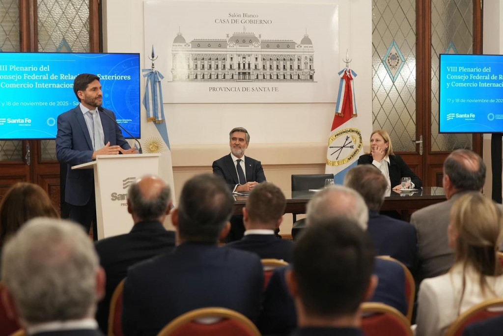 Pullaro abrió el 8° plenario del Consejo Federal de Relaciones Exteriores y Comercio Internacional