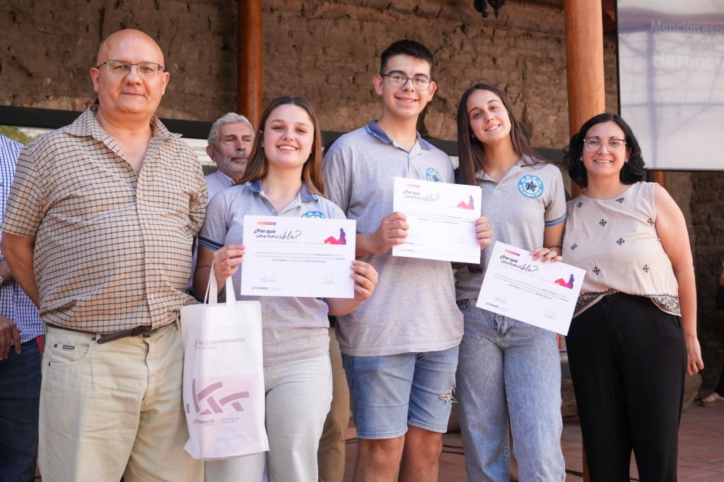 Semana Invencible: Provincia premió producciones de 16 escuelas en el concurso sobre el Brigadier López