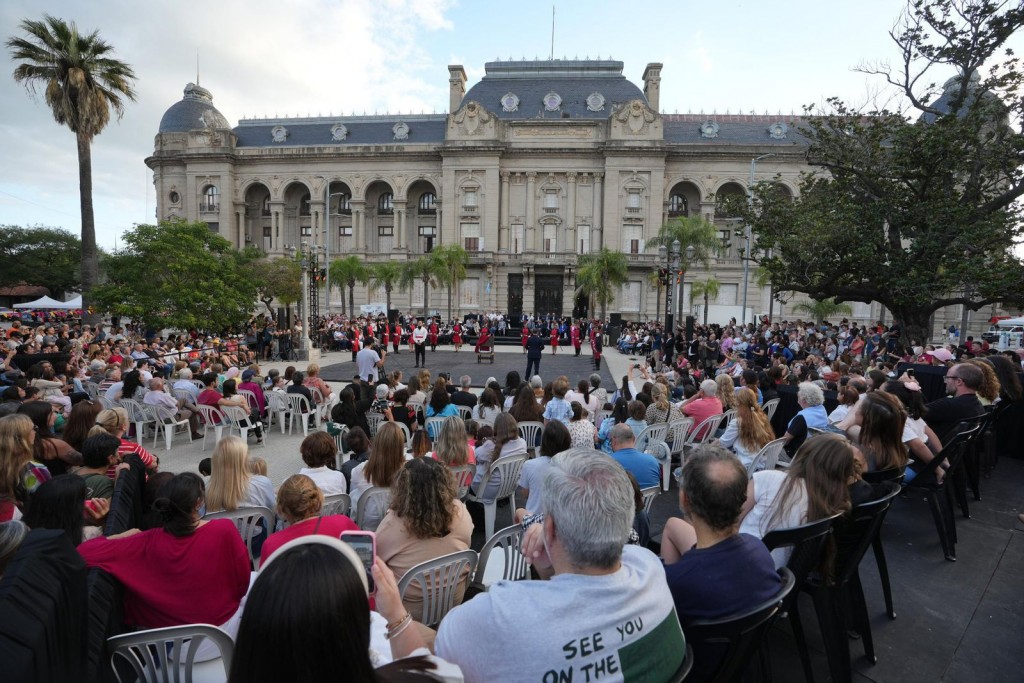 Santa Fe movió más de $ 34.704 millones durante este fin de semana largo