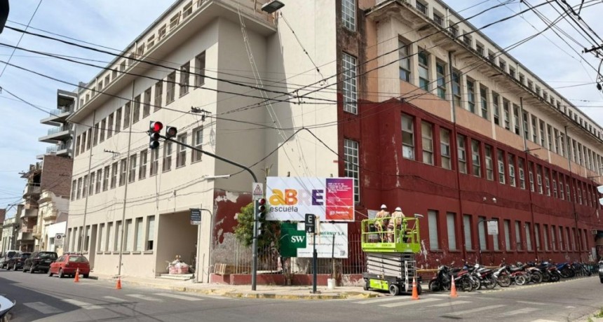 Abre Escuela: Provincia avanza en las mejoras edilicias de El Comercial