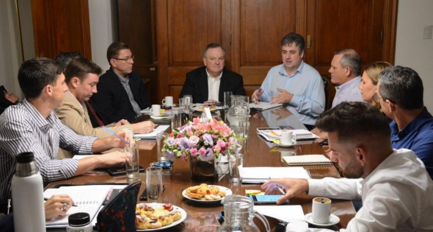 Senadores del Bloque Unidos para Cambiar Santa Fe se reunieron con el Ministro de Seguridad de la Provincia
